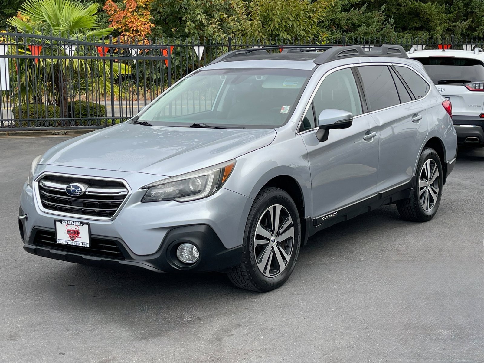 Used 2019 Subaru Outback 2.5i Limited image 3