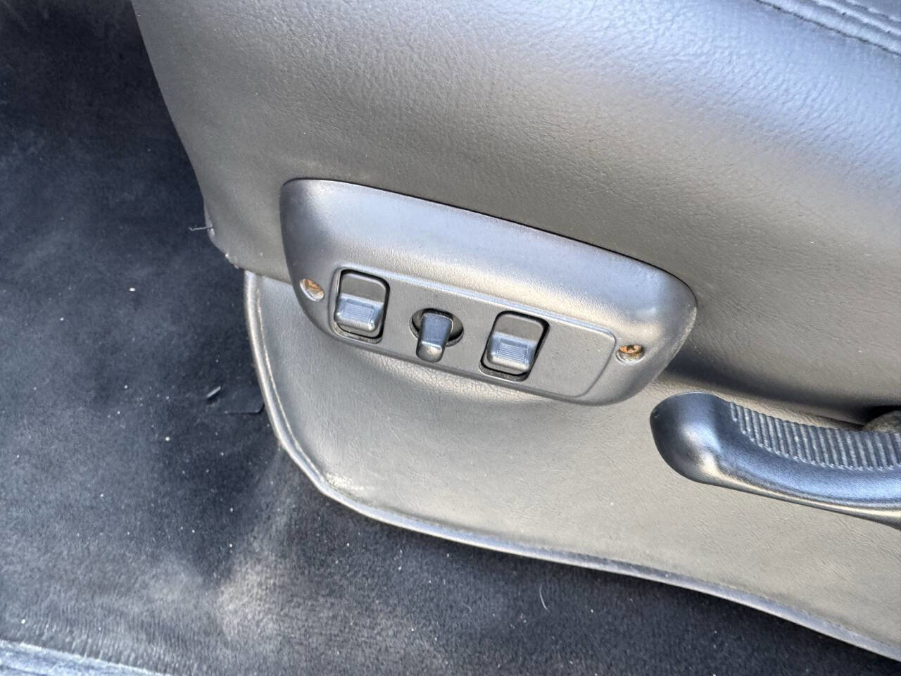 Used 2005 Dodge Ram 2500 Truck SLT w/ Quad Cab Big Horn Value Group image 18