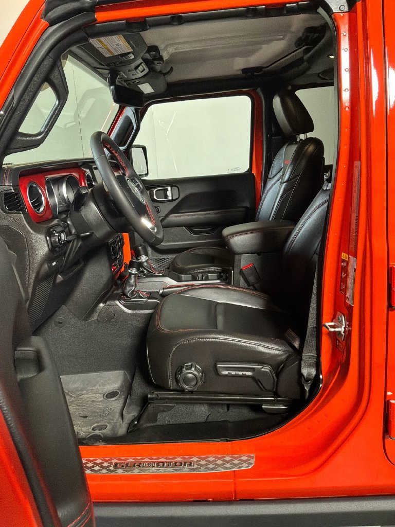 Certified 2023 Jeep Gladiator Rubicon w/ LED Lighting Group AWD/4WD image 14