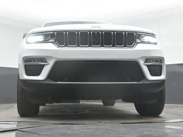 Used 2022 Jeep Grand Cherokee Limited 4xe w/ Luxury Tech Group II AWD/4WD image 44