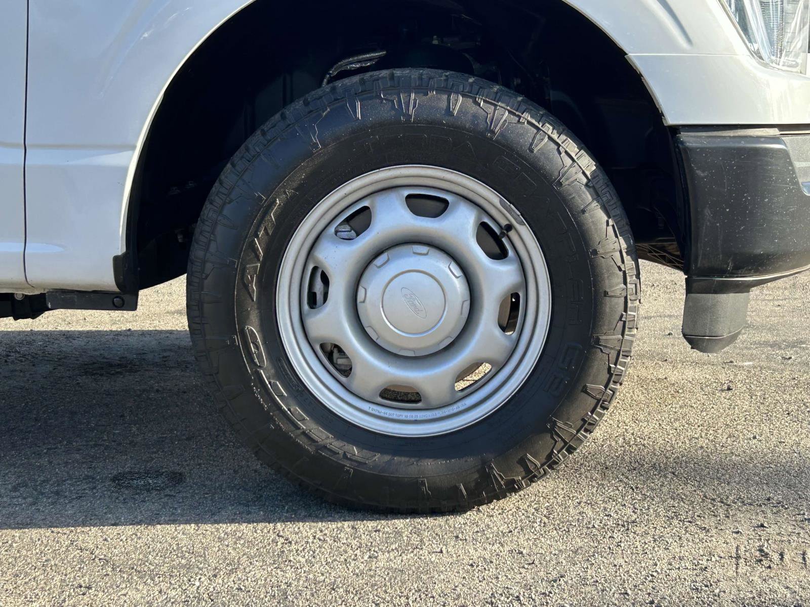 Used 2021 Ford F150 XL w/ Trailer Tow Package image 30