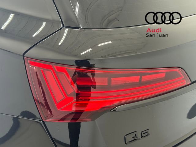 Used 2023 Audi Q5 e Prestige w/ Prestige Package AWD/4WD image 9