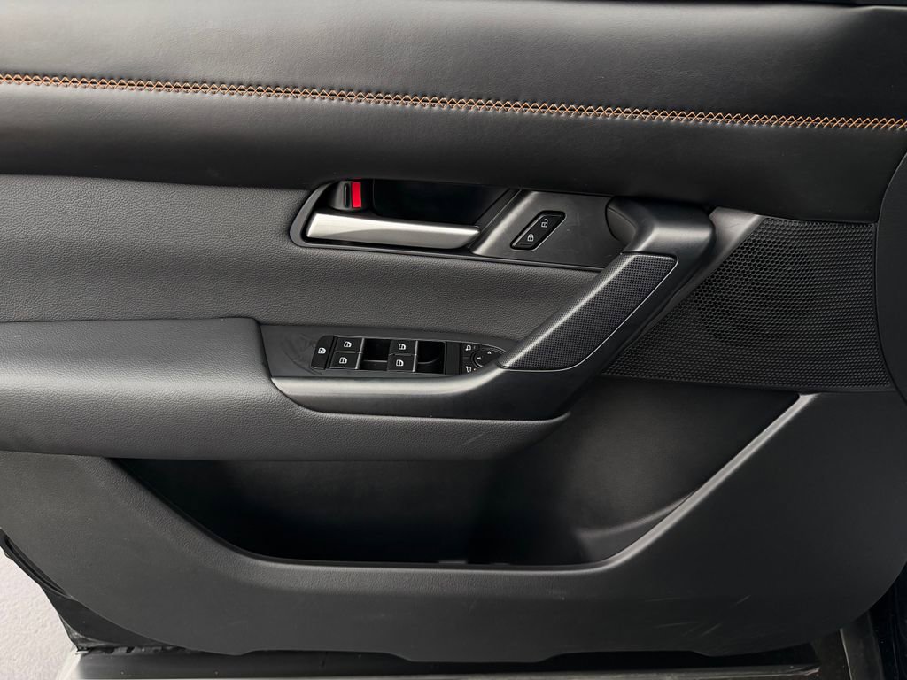 Used 2025 MAZDA CX-50 AWD 2.5 Hybrid w/ Premium Pkg image 21