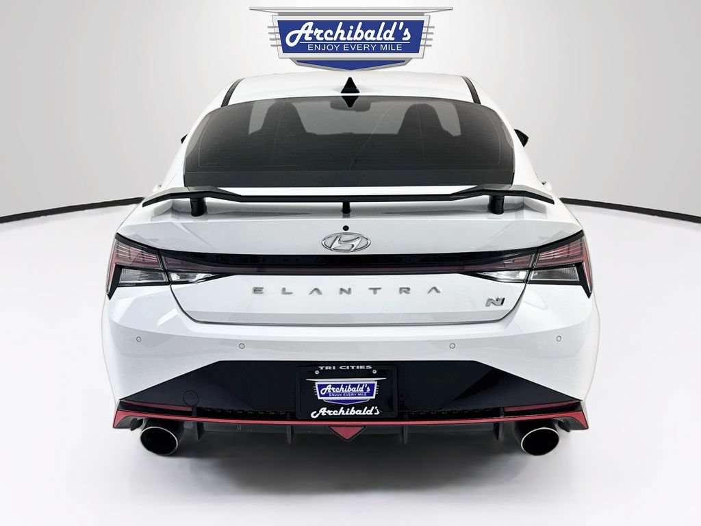 Used 2022 Hyundai Elantra N FWD image 7
