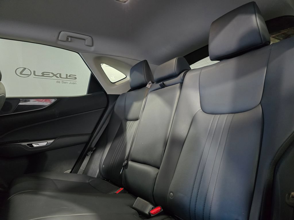 Used 2025 Lexus NX 250 FWD image 27