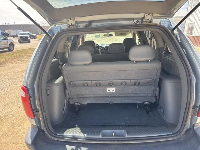 Used 2005 Dodge Caravan SE w/ Popular Equipment Group image 3