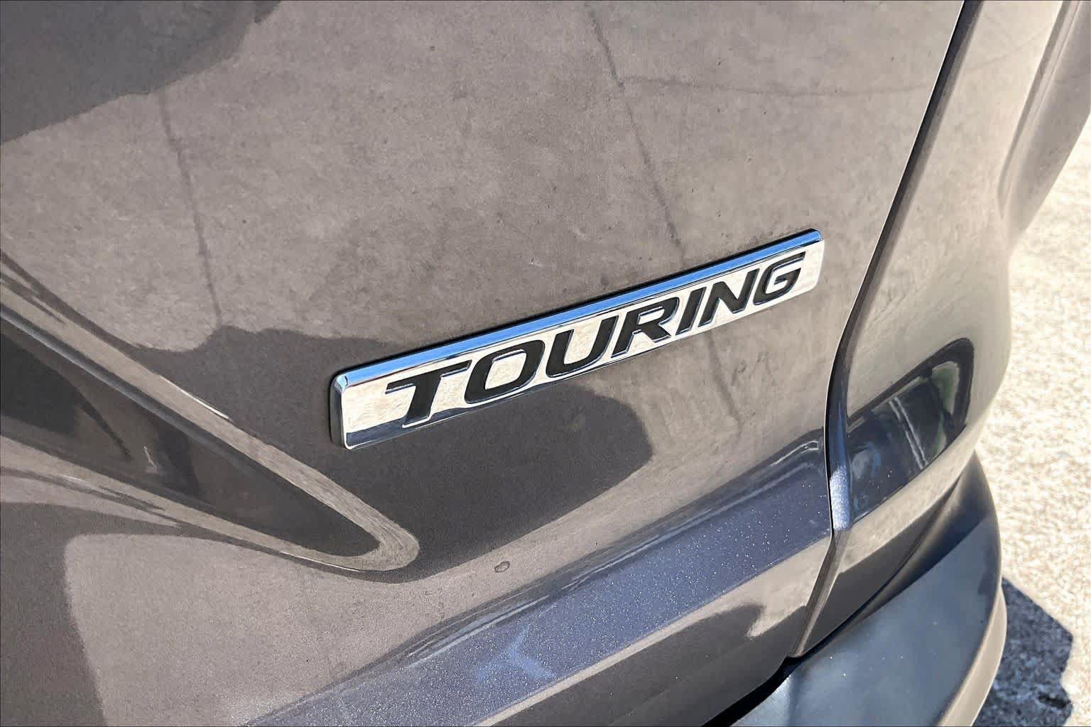 Certified 2017 Honda CR-V Touring image 10