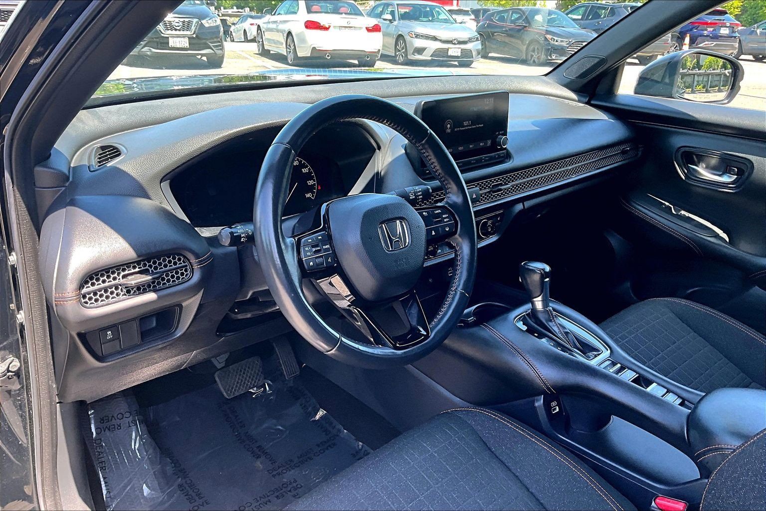 Used 2023 Honda HR-V Sport image 13