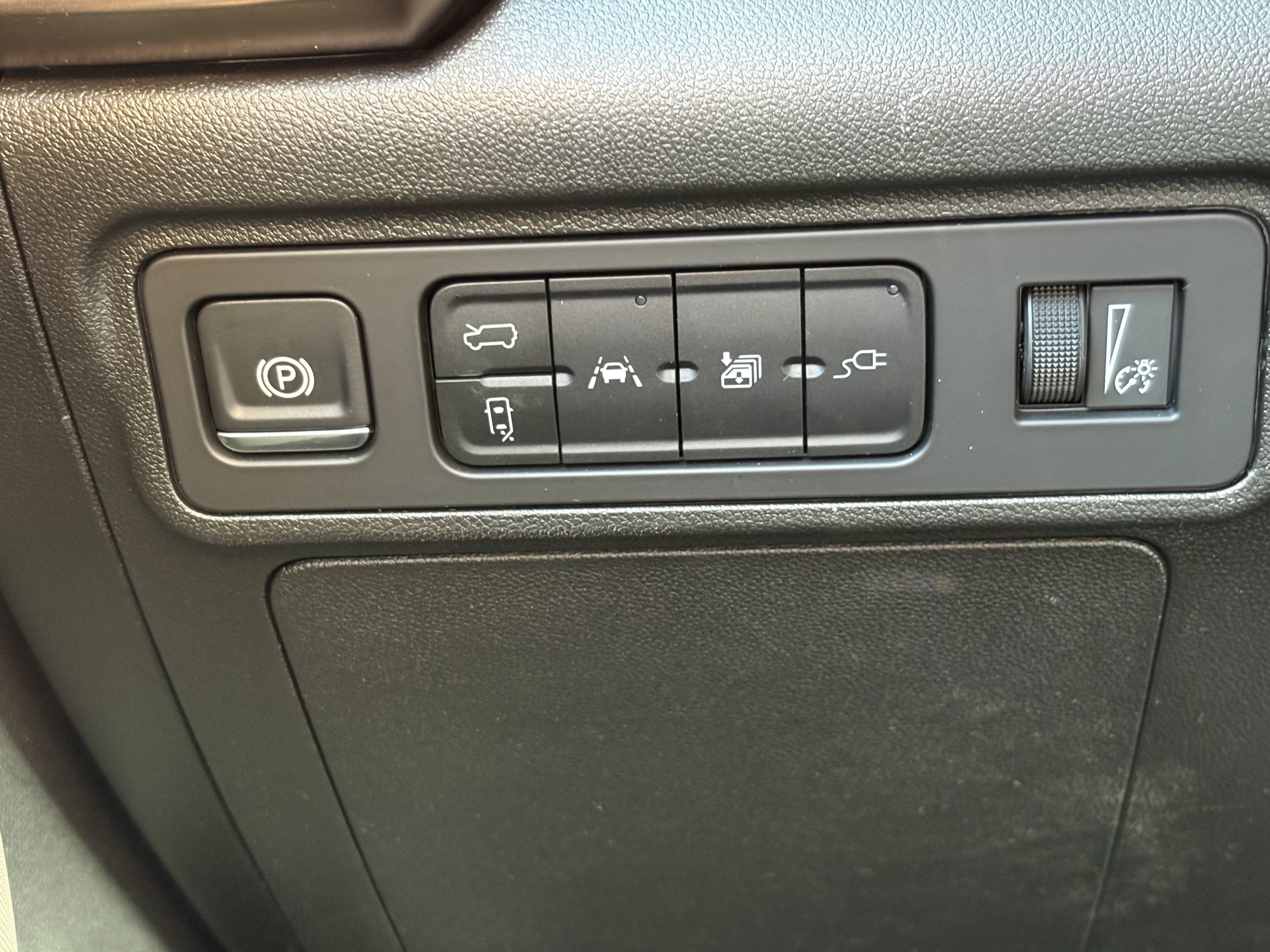 Used 2025 GMC Hummer EV 2X AWD/4WD image 28