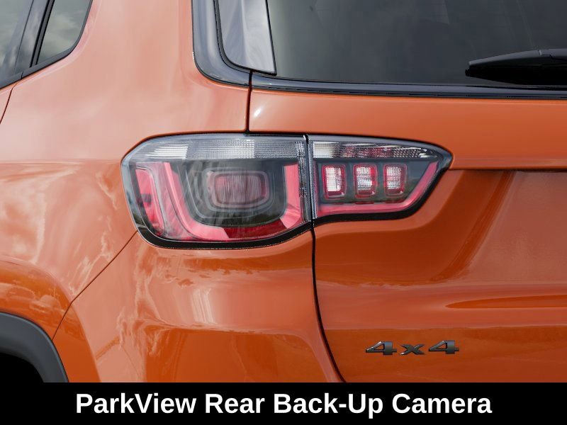 New 2026 Jeep Compass Altitude image 9