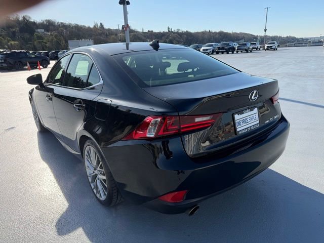 Used 2016 Lexus IS 300 AWD w/ Navigation System Package image 7