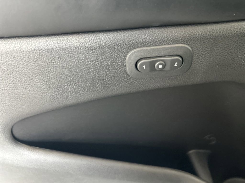 Used 2018 Dodge Durango R/T w/ Blacktop Package image 46