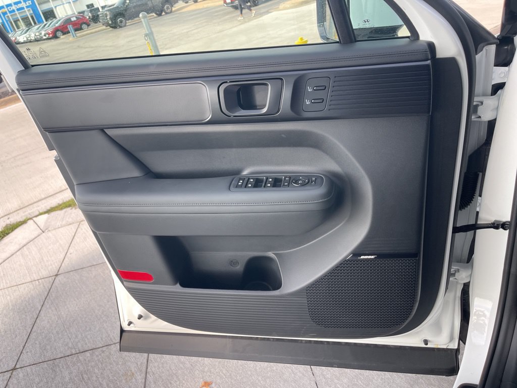 New 2026 Hyundai Santa Fe Calligraphy AWD/4WD image 31