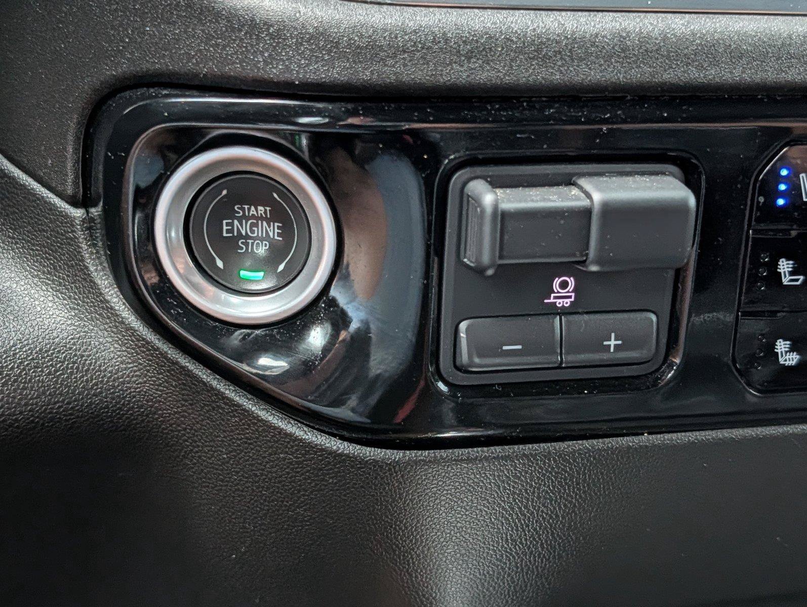 Used 2024 Chevrolet Silverado 2500 High Country AWD/4WD image 23