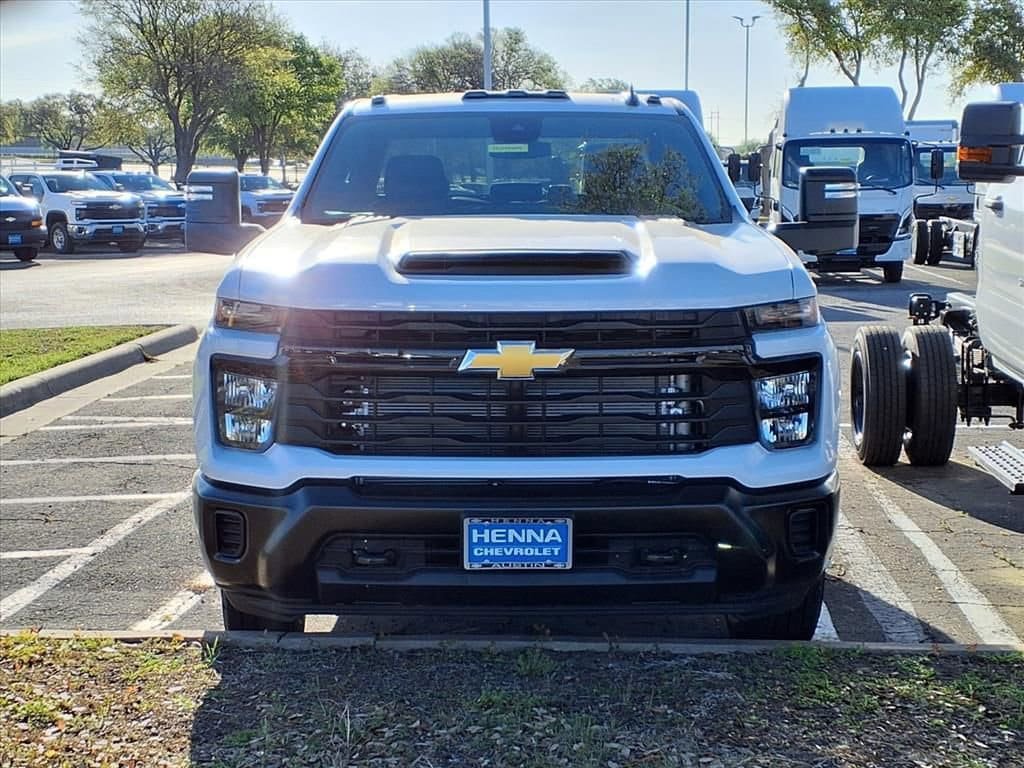 New 2026 Chevrolet Silverado 3500 W/T w/ WT Convenience Package video 2