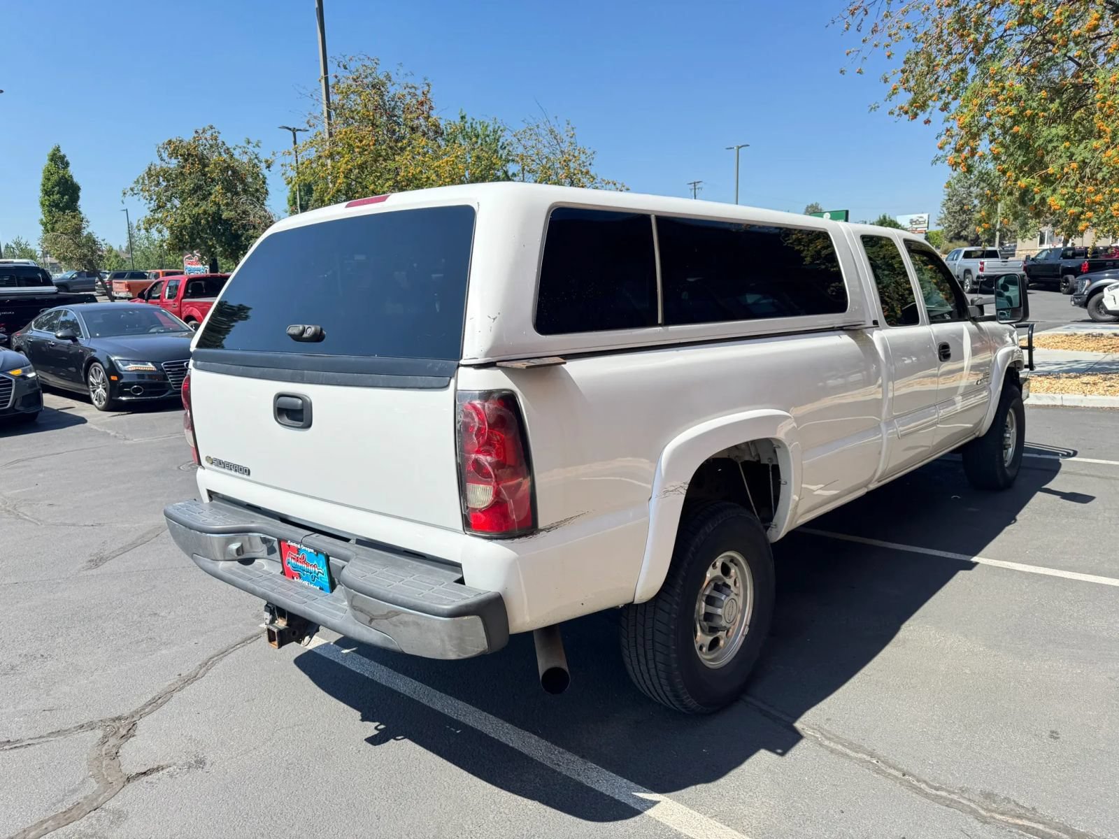 Used 2006 Chevrolet Silverado 2500 LT w/ Heavy-Duty Power Package AWD/4WD image 3