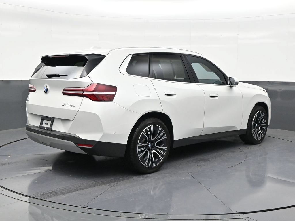Used 2025 BMW X3 xDrive30i w/ Premium Package AWD/4WD image 5