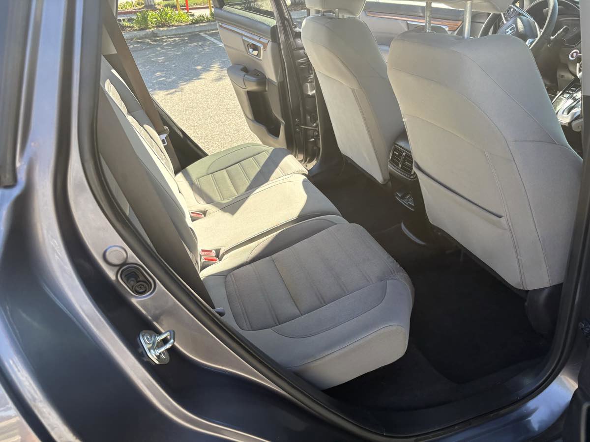 Used 2017 Honda CR-V EX image 17