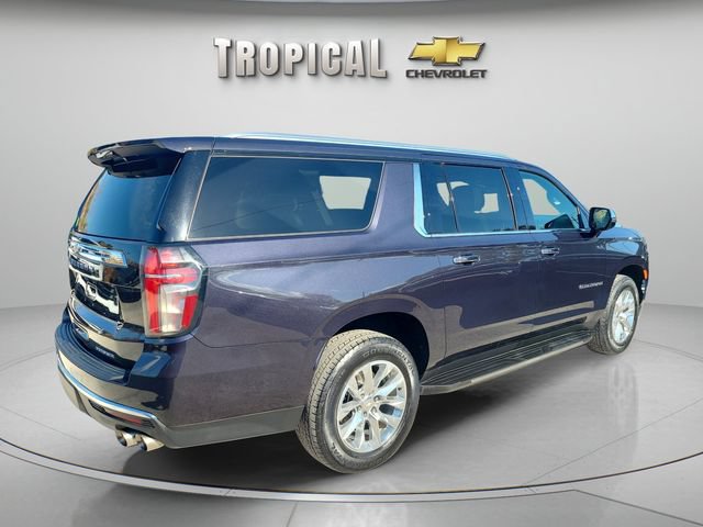 Used 2024 Chevrolet Suburban Premier RWD image 5