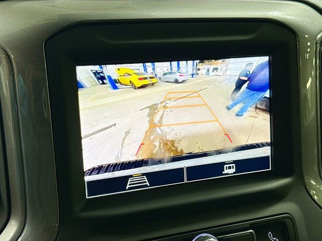 Used 2024 Chevrolet Silverado 2500 Custom w/ Custom Value Package image 15