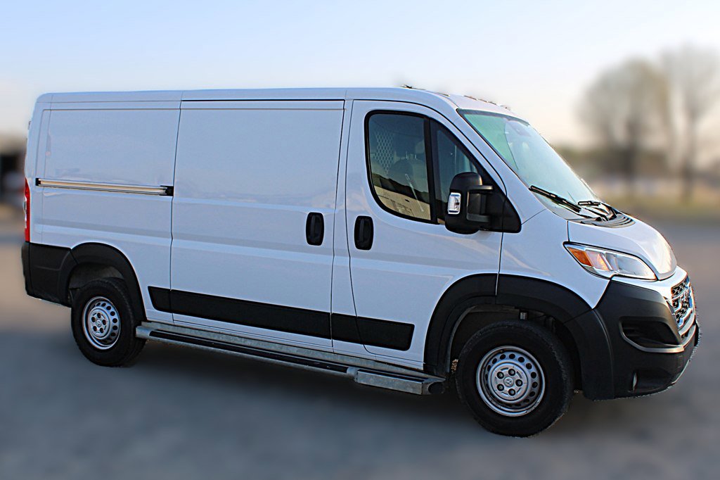 Used 2025 RAM ProMaster 2500 w/ U-Haul Equipment Group image 2
