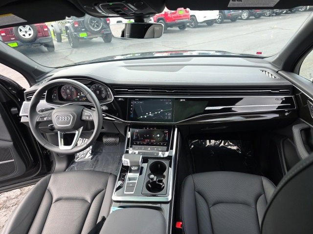 Used 2025 Audi Q7 3.0T Premium Plus w/ Premium Plus Package image 48