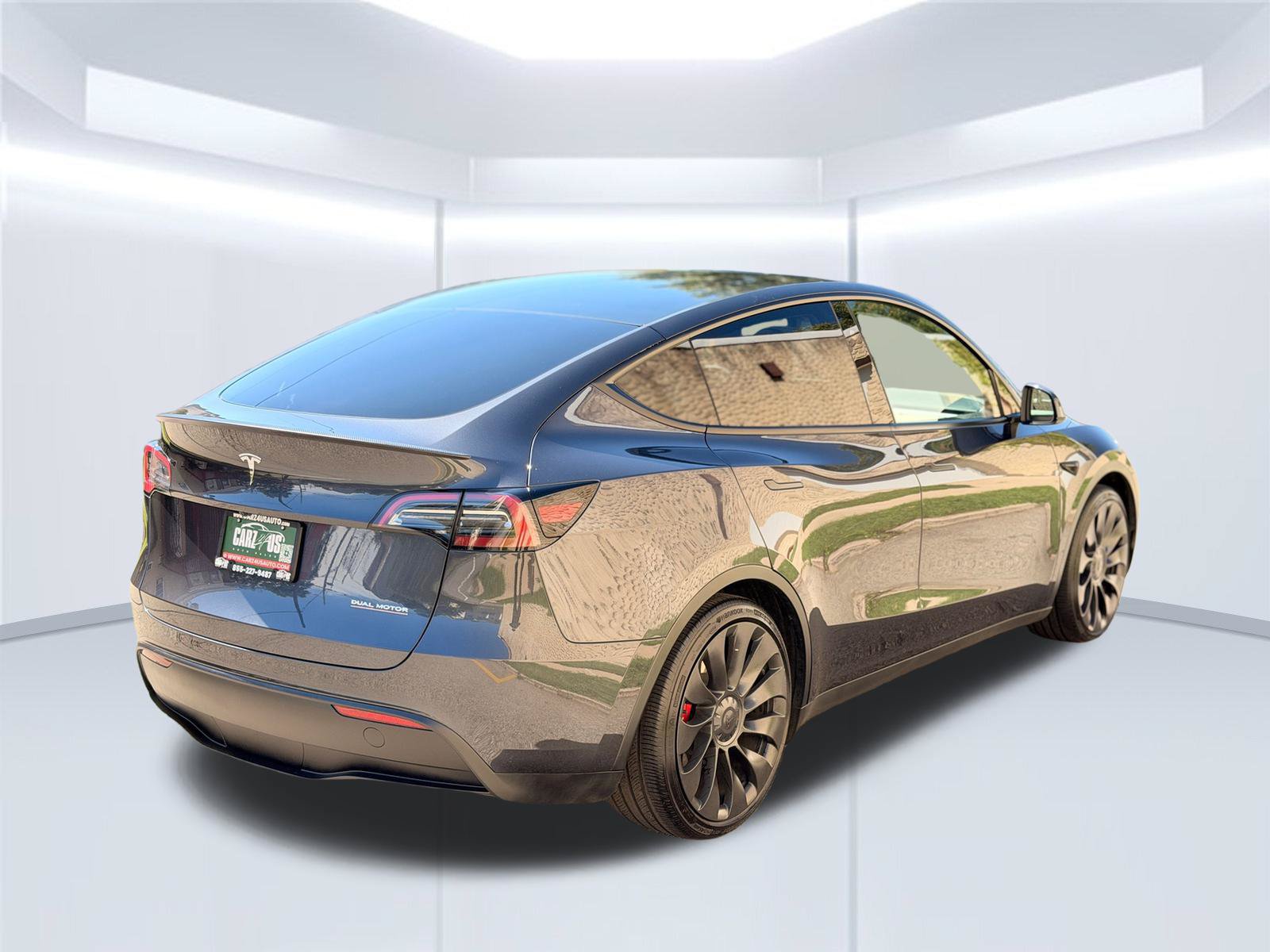Used 2024 Tesla Model Y Performance AWD/4WD image 5