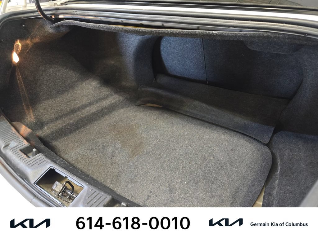 Used 2013 Ford Taurus SEL FWD image 21