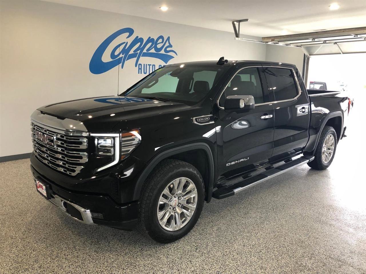 Used 2025 GMC Sierra 1500 Denali image 1