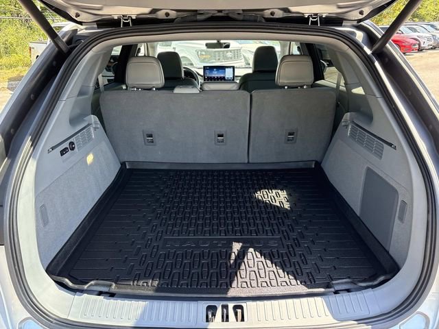 Certified 2023 Lincoln Nautilus Reserve AWD/4WD image 12
