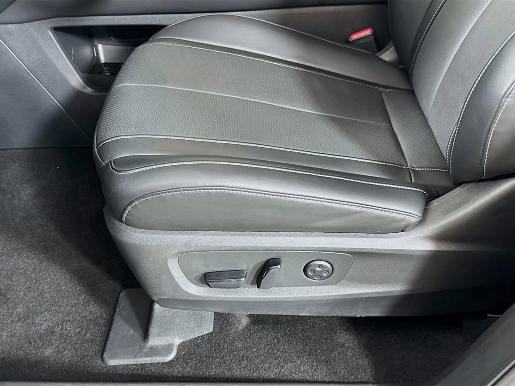 Certified 2026 INFINITI QX60 Luxe w/ Cargo Package image 25