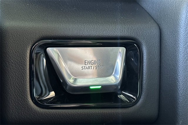 New 2026 GMC Yukon Denali w/ Sun & Power Step Package image 21