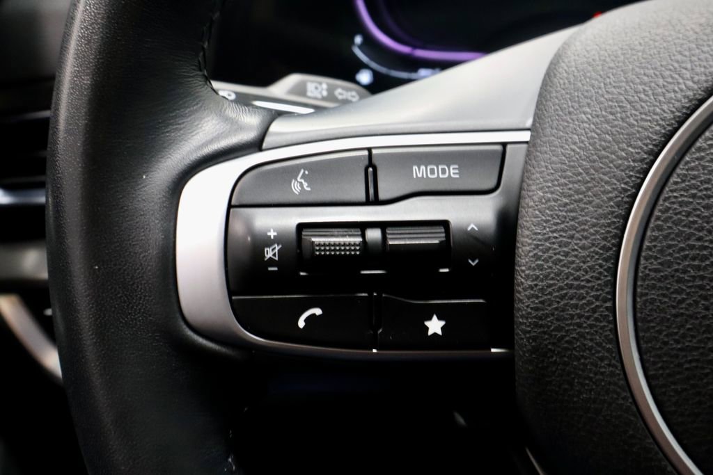 Used 2023 Kia Sportage EX image 28