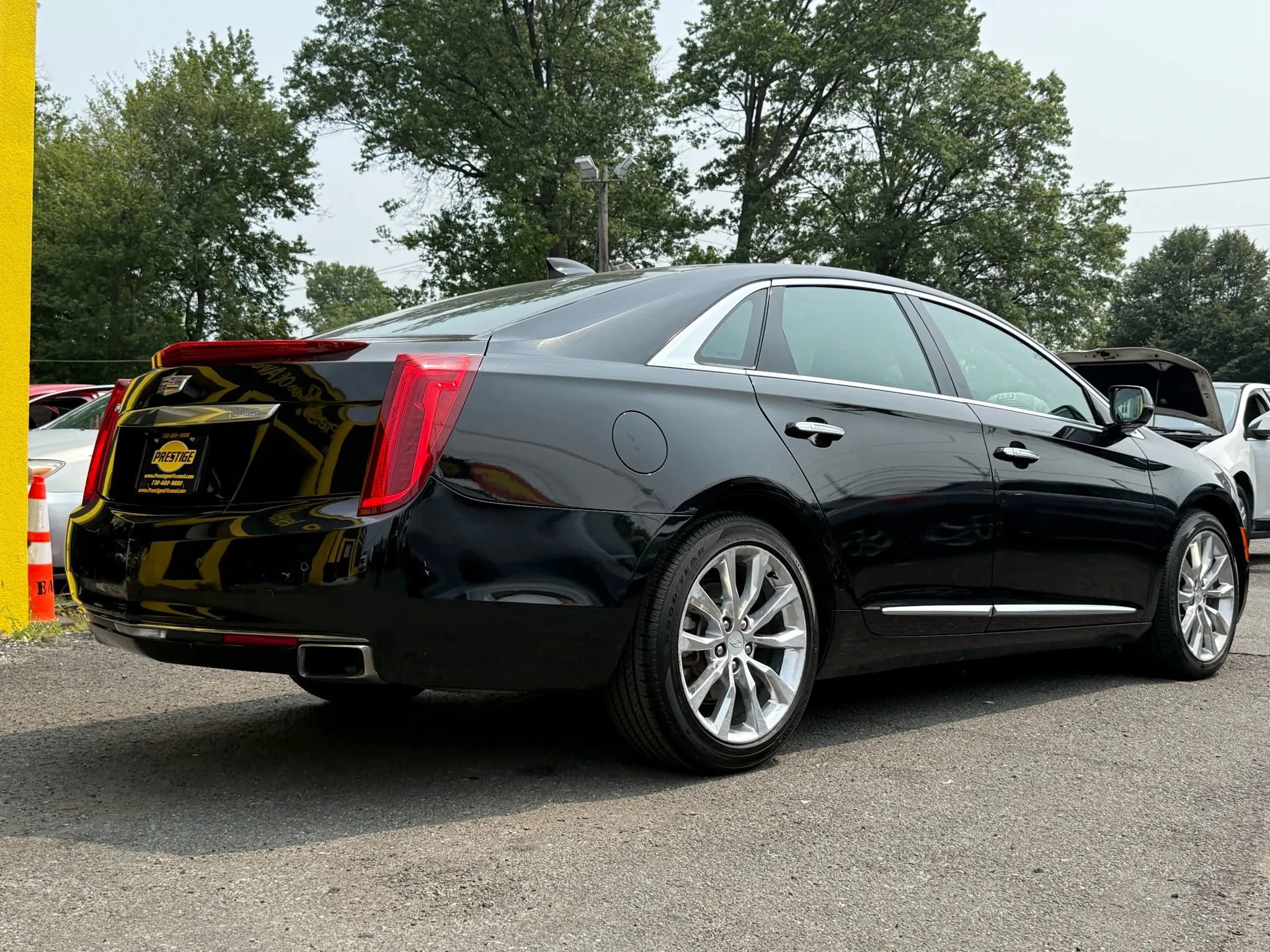 Used 2016 Cadillac XTS Premium image 6