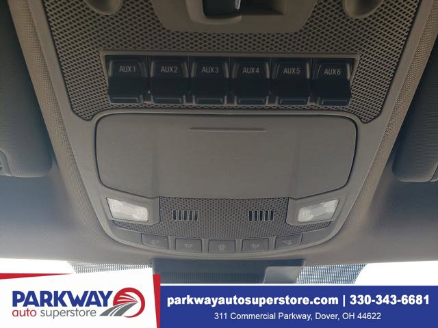 Used 2022 Ford F550 4x4 Crew Cab Super Duty w/ XLT Value Package image 25