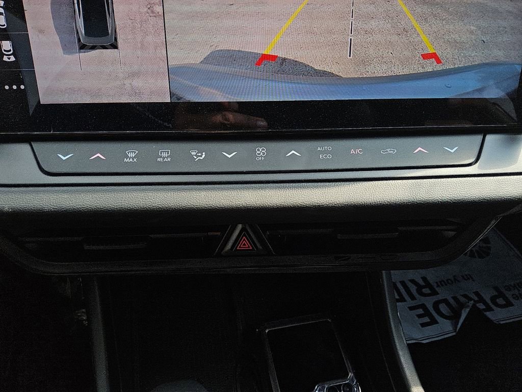 Used 2024 Dodge Charger R/T Scat Pack w/ Plus Group image 21