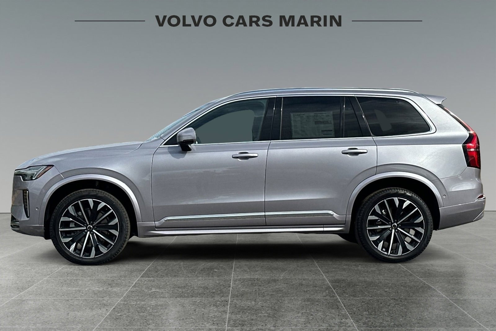 New 2026 Volvo XC90 B6 Plus w/ Protection Package Premier image 5
