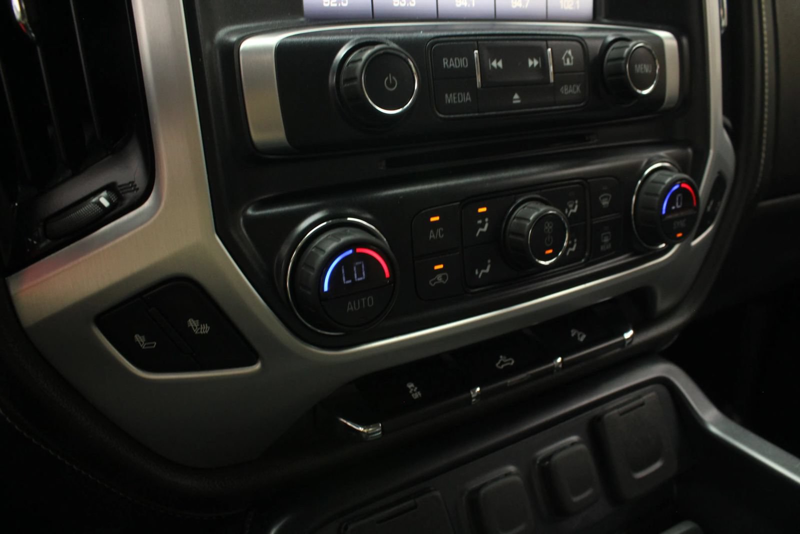Used 2016 GMC Sierra 1500 SLE w/ SLE Value Package AWD/4WD image 34