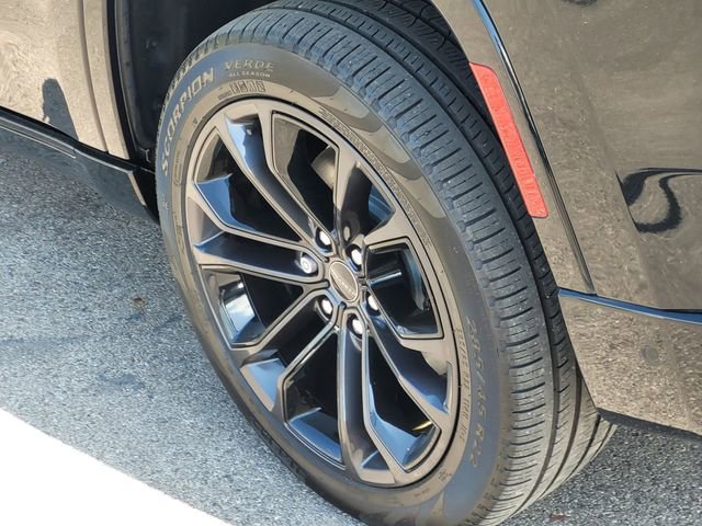 Used 2023 Jeep Grand Wagoneer Series II w/ Quick Order Packagew 28T image 7