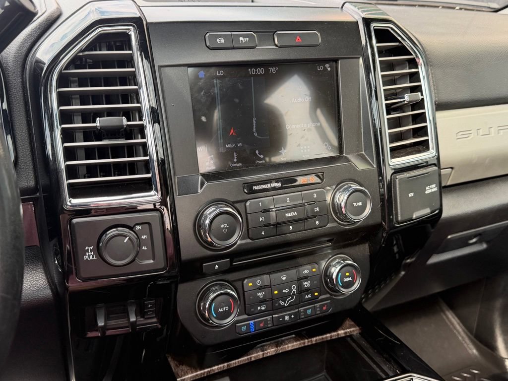 Used 2017 Ford F250 Lariat w/ Lariat Ultimate Package AWD/4WD image 9