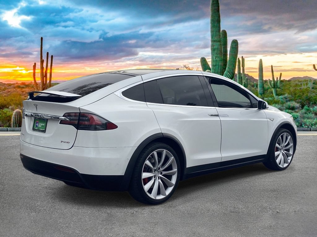 Used 2016 Tesla Model X Performance AWD/4WD image 3