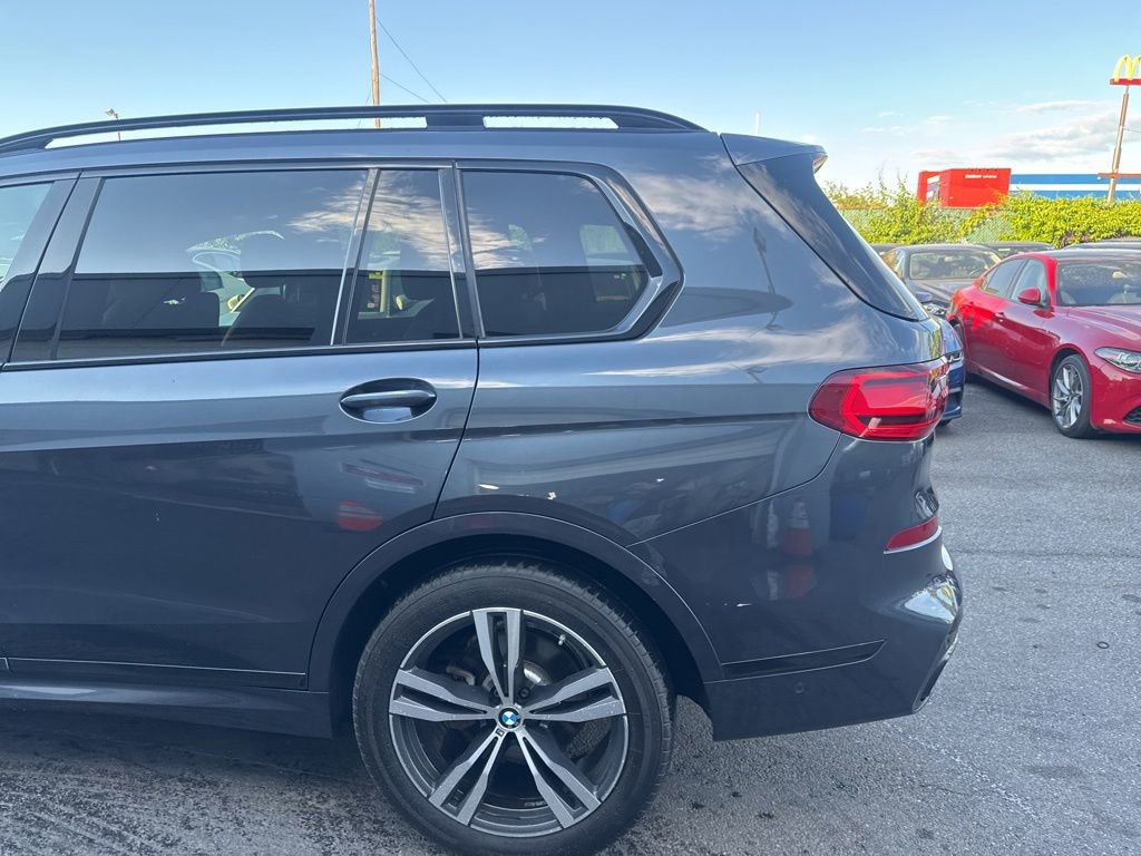 Used 2020 BMW X7 xDrive40i w/ M Sport Package AWD/4WD image 7