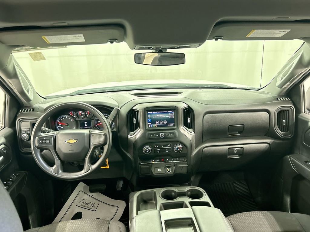 Used 2020 Chevrolet Silverado 1500 Custom w/ Custom Value Package image 18