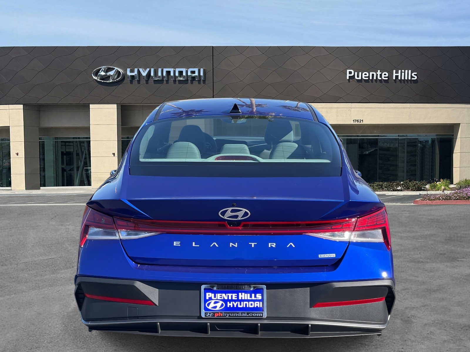 Certified 2024 Hyundai Elantra Blue image 5