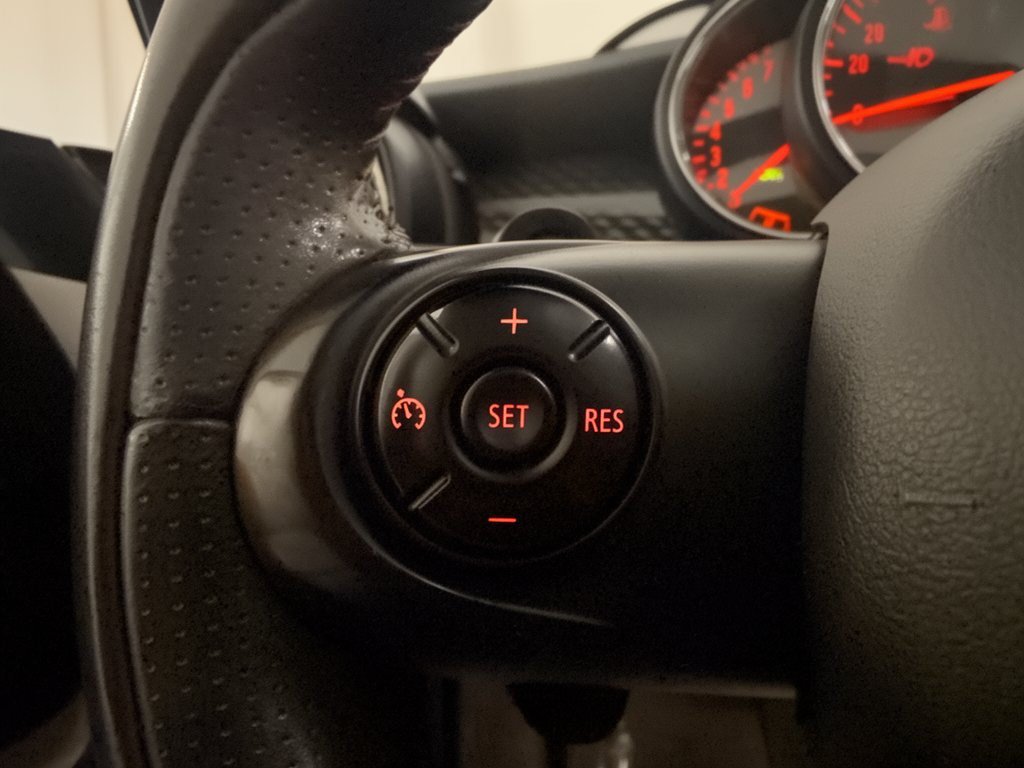 Used 2014 MINI Cooper S FWD image 18