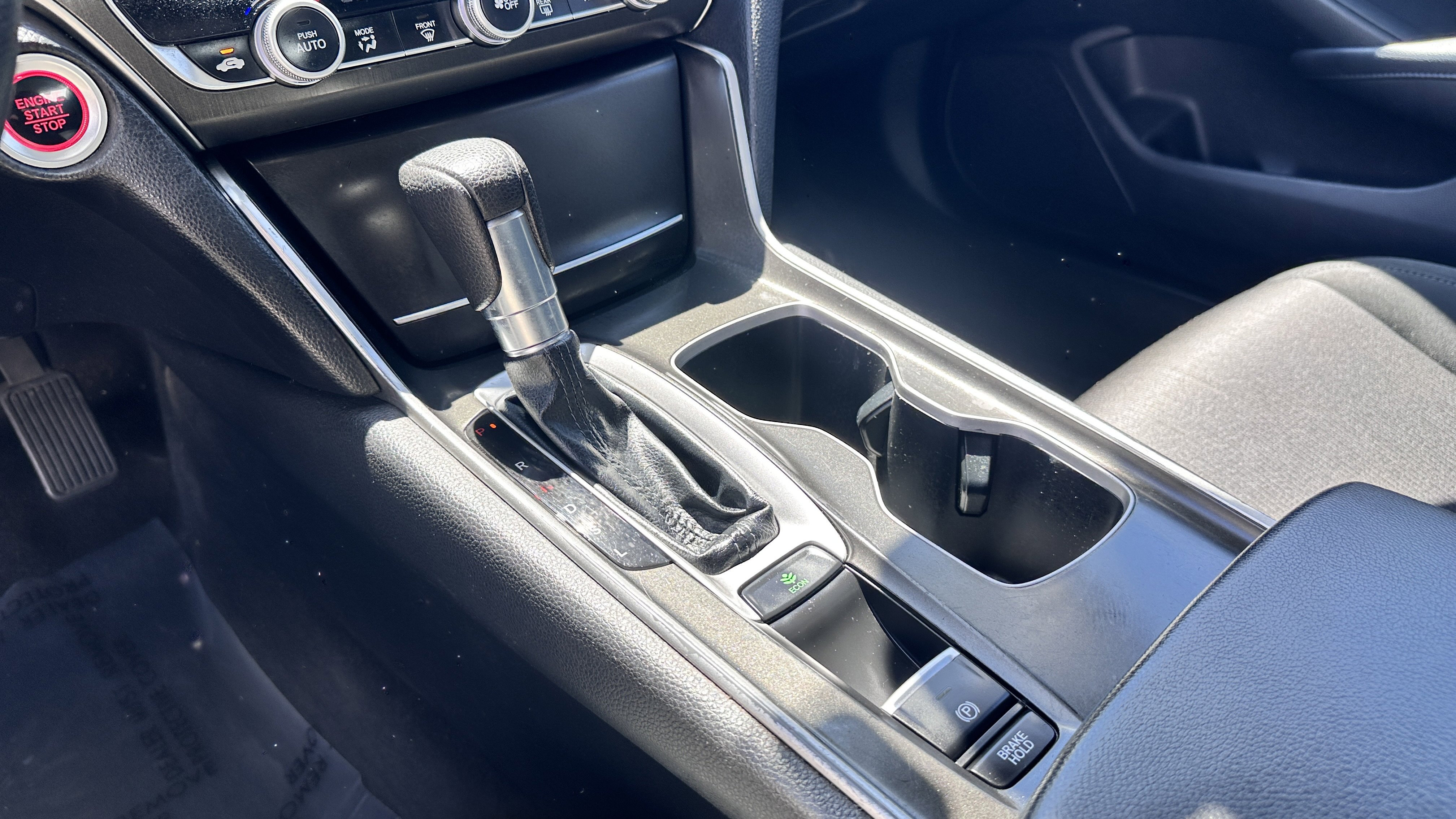 Used 2018 Honda Accord LX image 4