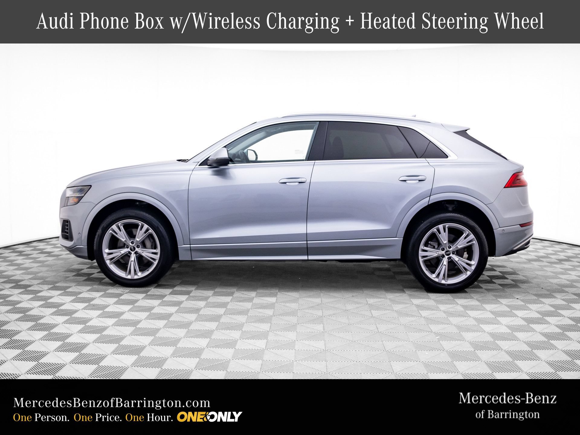 Used 2023 Audi Q8 Premium w/ Convenience Package AWD/4WD image 2
