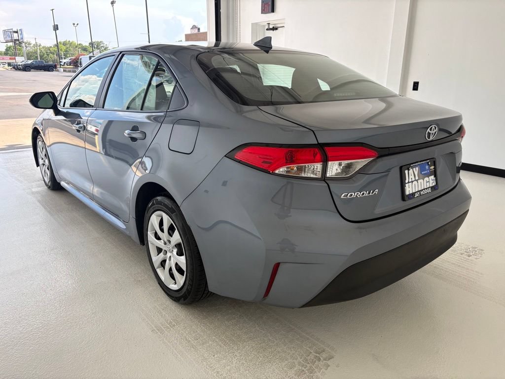 Used 2024 Toyota Corolla LE FWD image 16