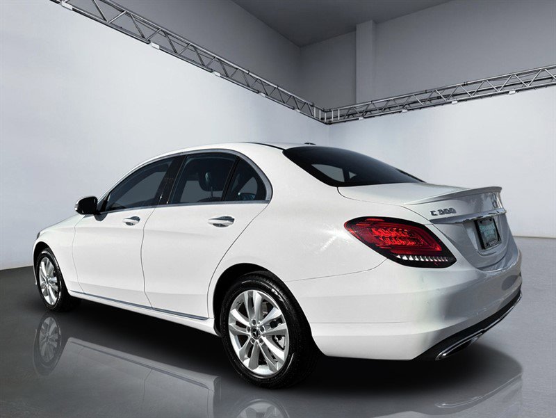 Used 2019 Mercedes-Benz C 300 4MATIC Sedan image 5