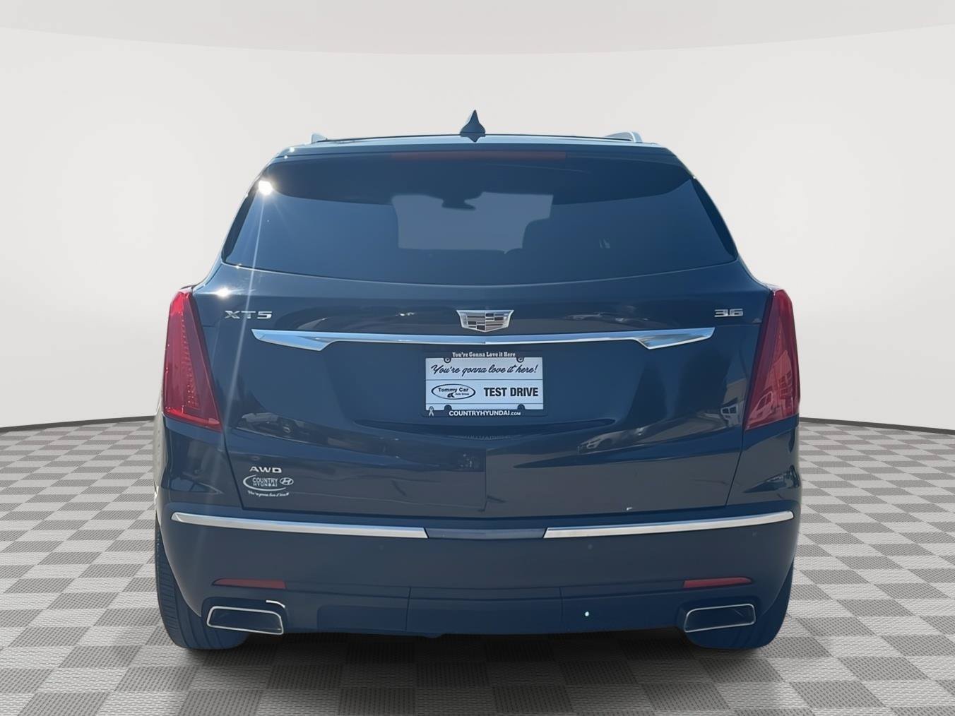 Used 2019 Cadillac XT5 Premium Luxury w/ Driver Assist Package AWD/4WD image 6